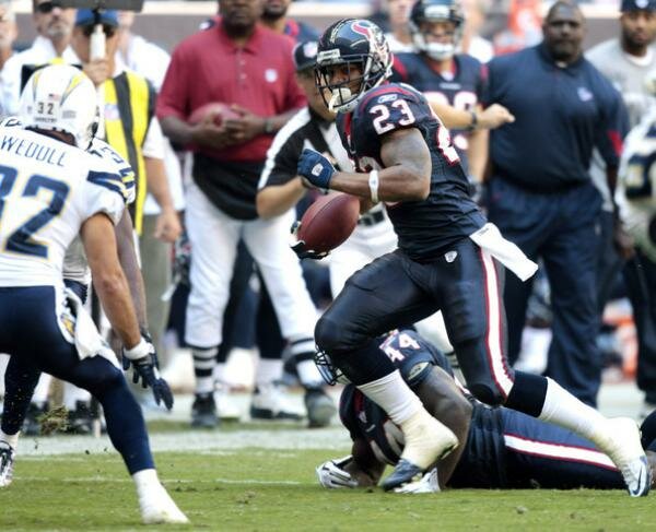 Houston Texans Rally From 21 Down to Stun San Diego Chargers 31-28